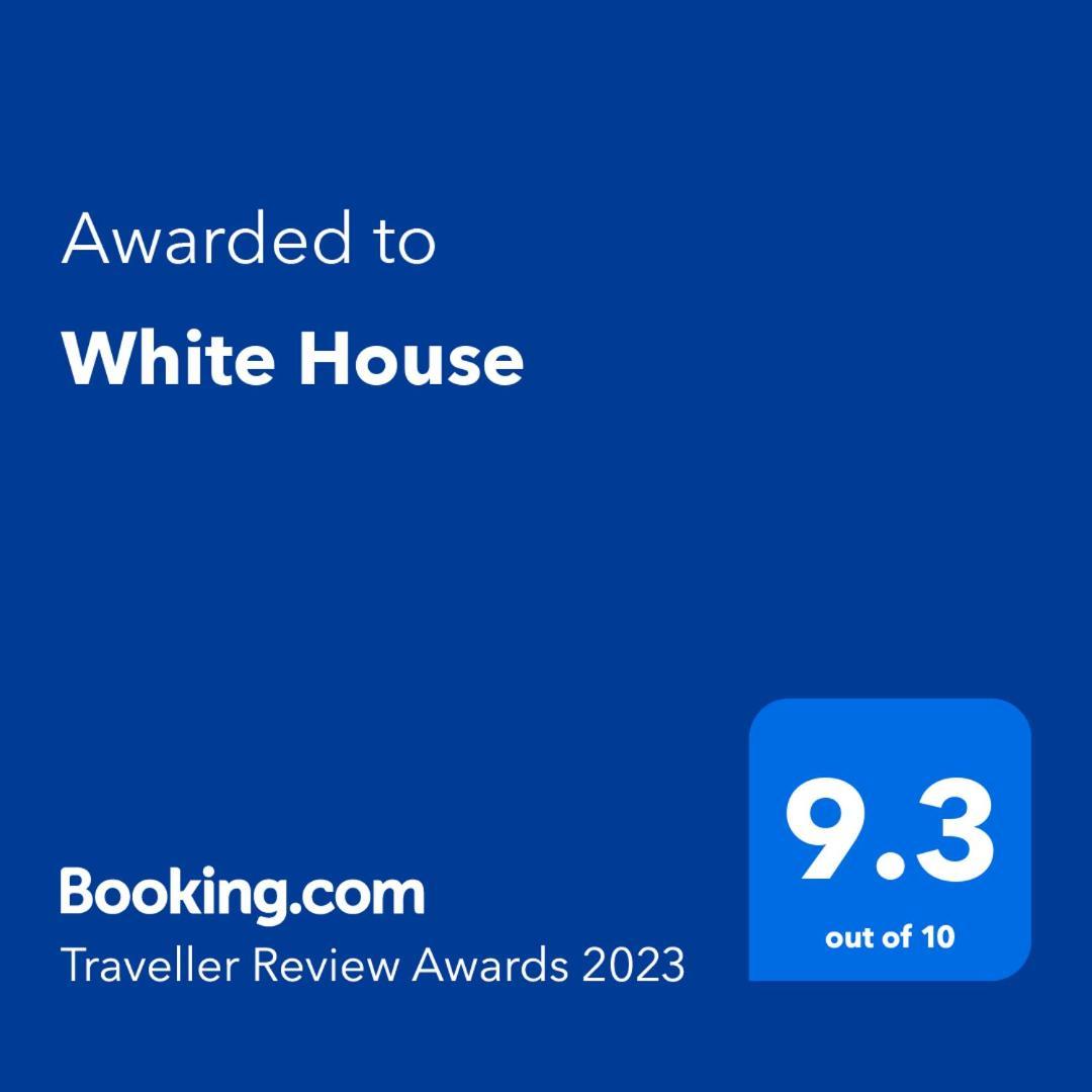 Апартаменты White House Пареде Экстерьер фото